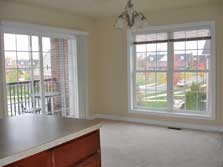 dining room w/doorwall to balcony